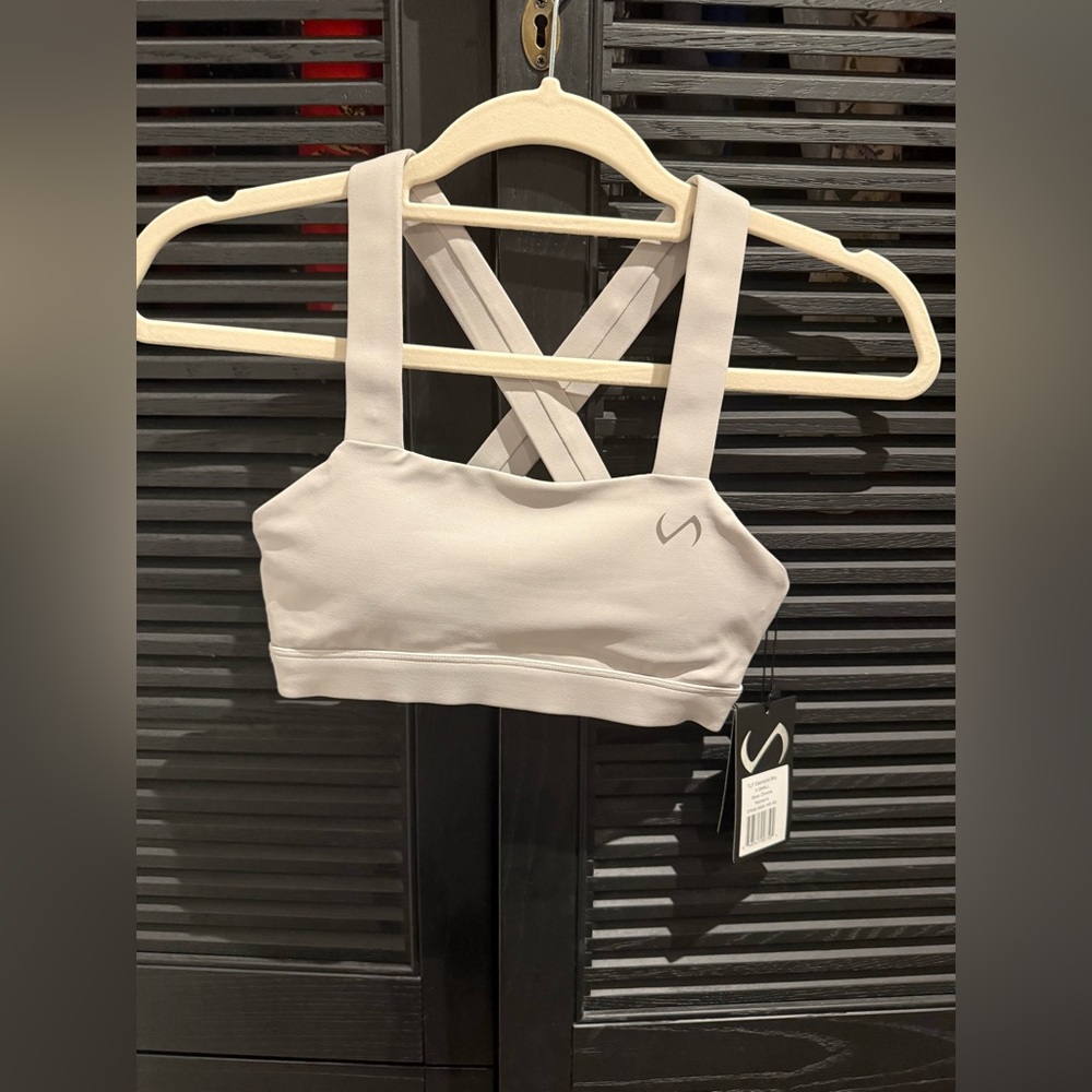 TLF Diamond Sports Bra in Silver Chrome NWT